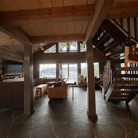 Grand Mountain Retreat - Panoramic Views * Voss