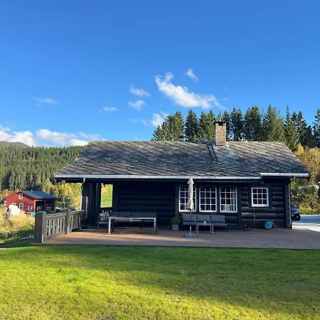 Grand Mountain Retreat - Panoramic Views *