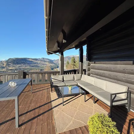 Grand Mountain Retreat - Panoramic Views *