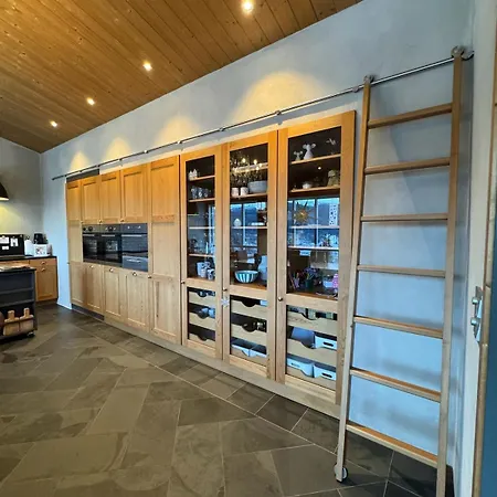 Chalet Grand Mountain Retreat - Panoramic Views *