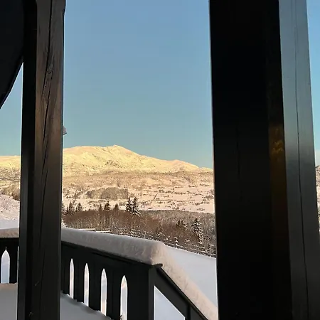 Grand Mountain Retreat - Panoramic Views Chalet *