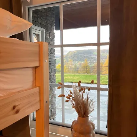 Grand Mountain Retreat - Panoramic Views Chalet Voss