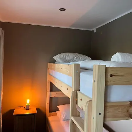 Grand Mountain Retreat - Panoramic Views Chalet Voss