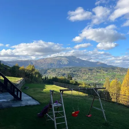 Grand Mountain Retreat - Panoramic Views Chalet